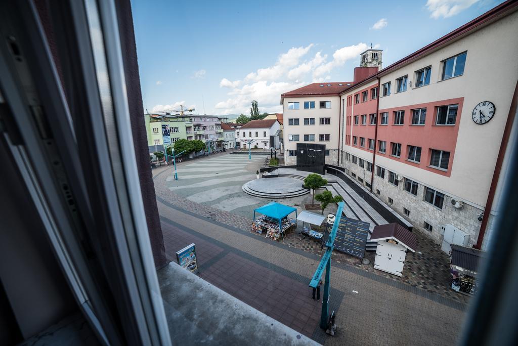 Suites Donna Bihać Eksteriør billede
